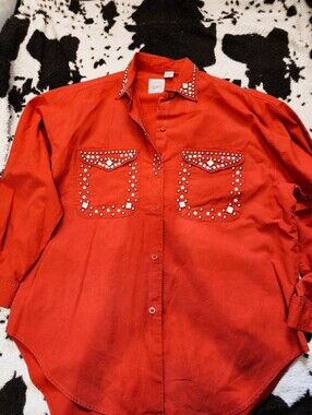 WOMEN'S 80'S STUDDED OVERSIZED SHIRT - RED